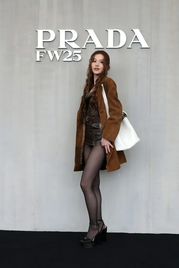 undefined f251eefe61cf6038c663352ffd3f58d1